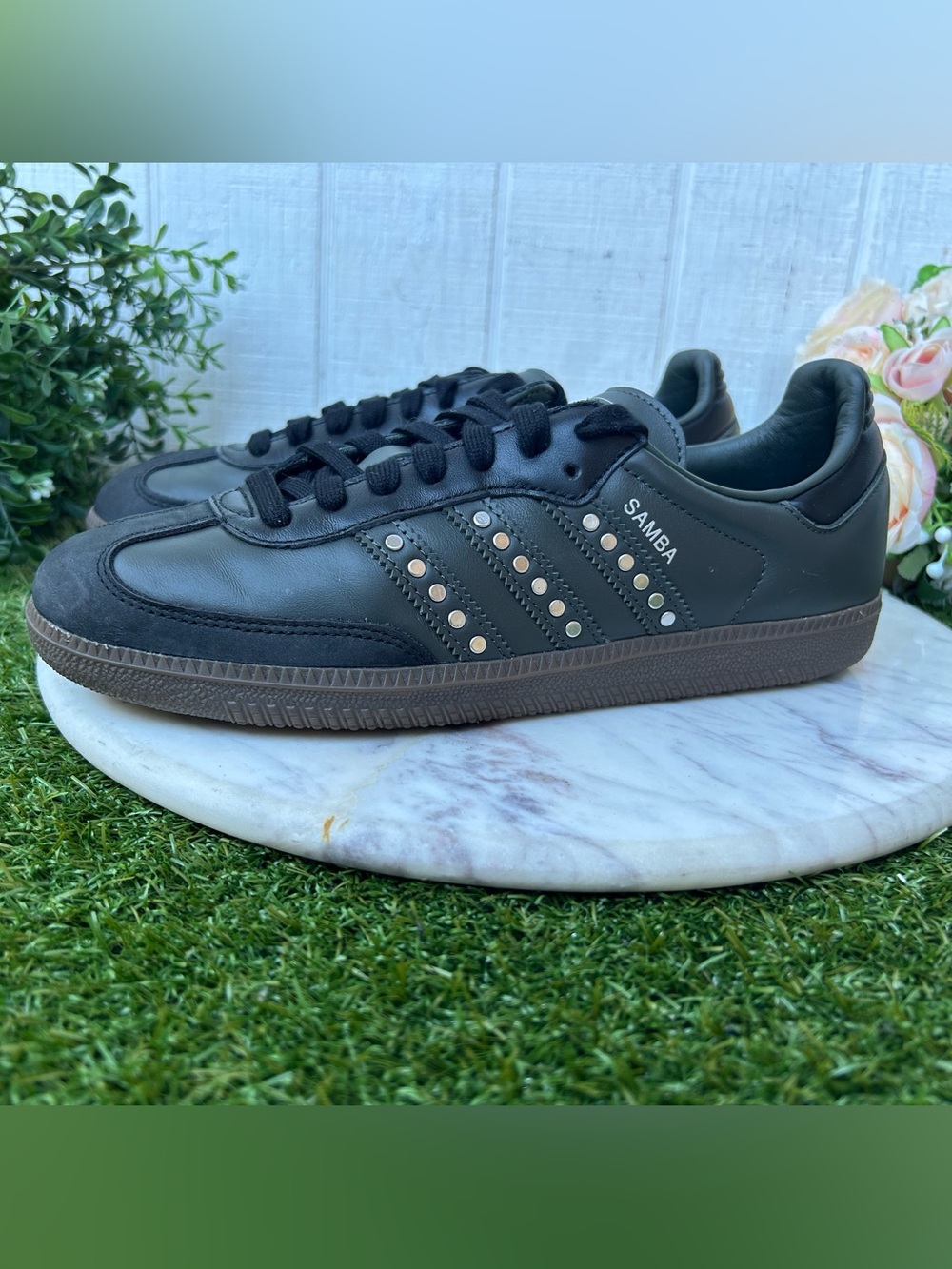 Adidas ICONIC SAMBA SHOES WITH PREMIUM MATERIALS AND METALLIC DOT 3-STRIPES 9.5 - Picture 11 of 16